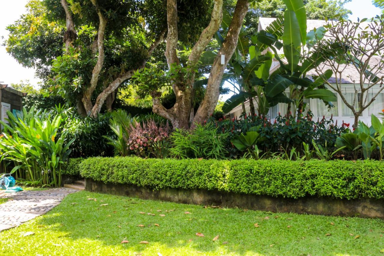 Chanteak Bali - Stone House 3 Джимбаран Экстерьер фото